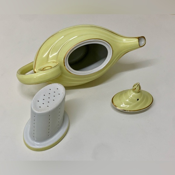 1930s Vtg Hall USA Gold Trim Canary Aladdin 6 Cup Curly Genie Lamp Teapot - Picture 13 of 16